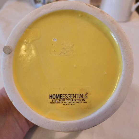 HOME ESSENTIALS PITCHER VASE - Picture 5 of 9